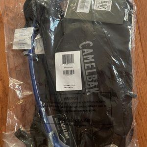 NWT- CamelBak HydroBak Hydration Pack 50 oz- Black